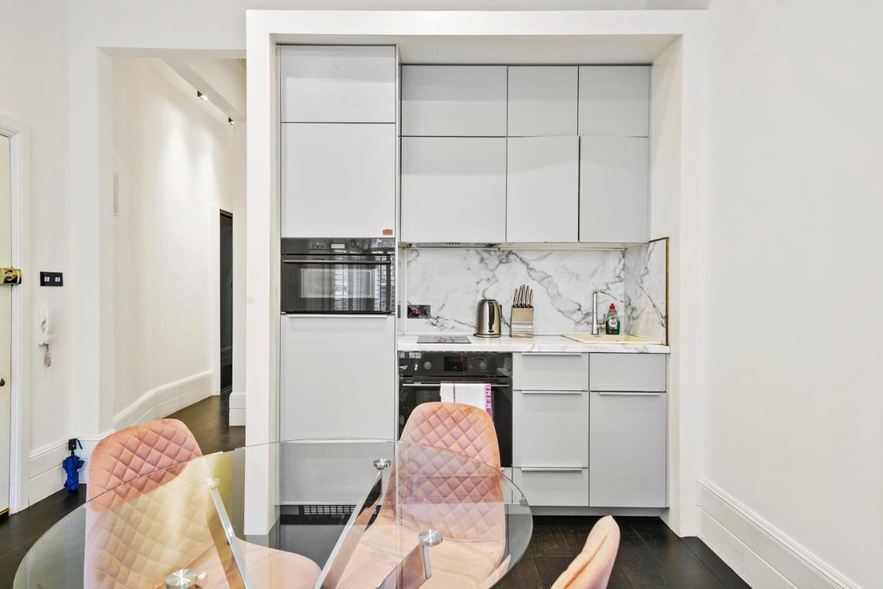 לונדון 1 & 2 Bed Cosy Apartments Next To Earls Court Free Wifi מראה חיצוני תמונה